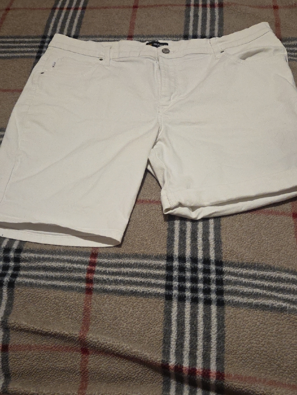 Lee Women's White Flat Front Shorts